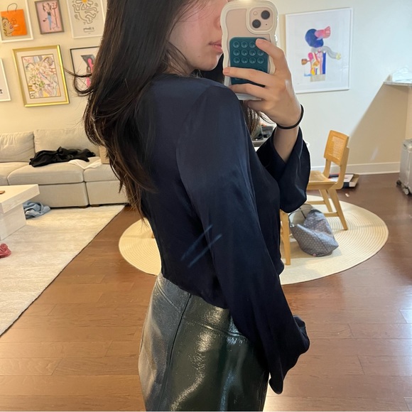 Tie front satin blouse - Picture 2 of 2